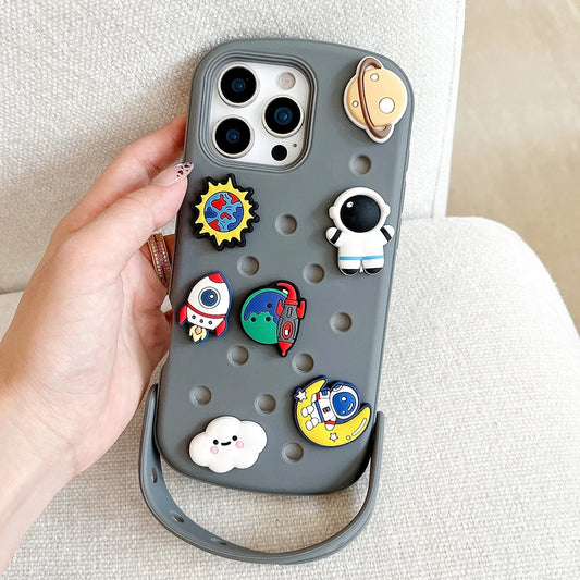 coque telephone chaussure crocs, DIY Soft Silicone For Crocs Charms Phone Case For iPhone 17 16 15 14 13 12 11 Pro Max X XS Plus Candy Color Breathable Cover