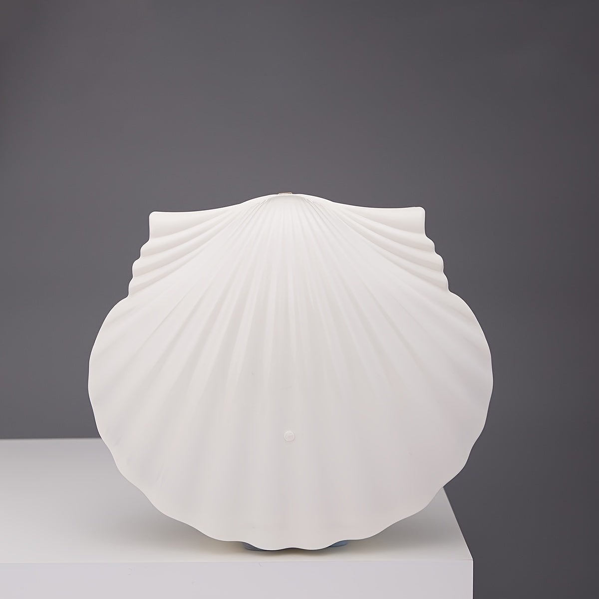 Elegant White Shell-Shaped Evening Clutch with Pearl Beaded Chain Strap - Chic Acrylic Bridal Handbag, Polyester Lined, Perfect for Weddings & Formal Parties, Wedding Accessories