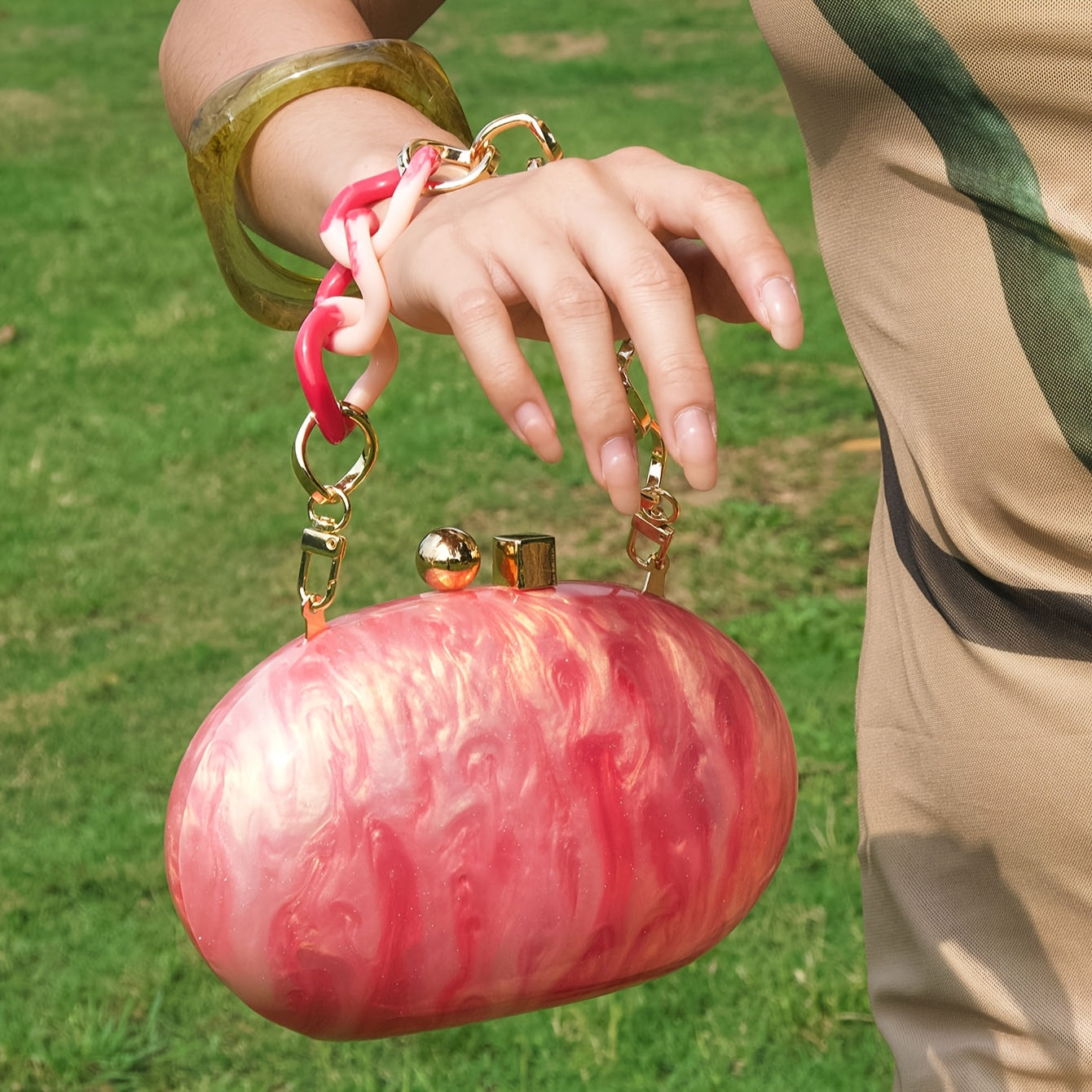 Elegant Red Acrylic Evening Bag with Flowing Texture Design - Perfect for Parties, Weddings, and Formal Events, Magnetic Closure, Striped Pattern, Lined Interior