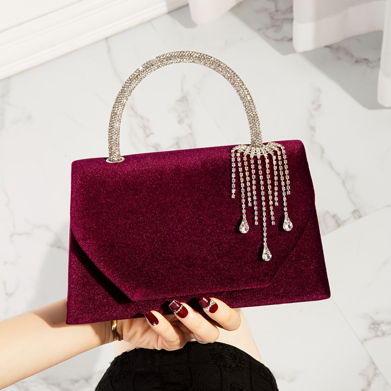 Women's Elegant Rhinestone Evening Handbag & Crossbody Bag with Detachable Chain Strap - Luxury Prom, Wedding, Party Purse in Burgundy/Black - Closure & Lining - Sparkling Clutch for Formal Events, Prom Dress Accessory - Plus