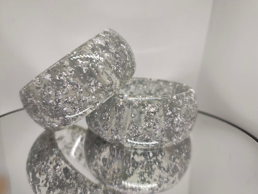 Bracelet en résine argenté